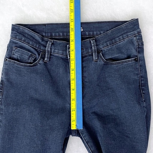 BDG Women's Jeans Mid Rise Twig Ankle Stretchy Medium Wash size 27 x 29 - Picture 2 of 8